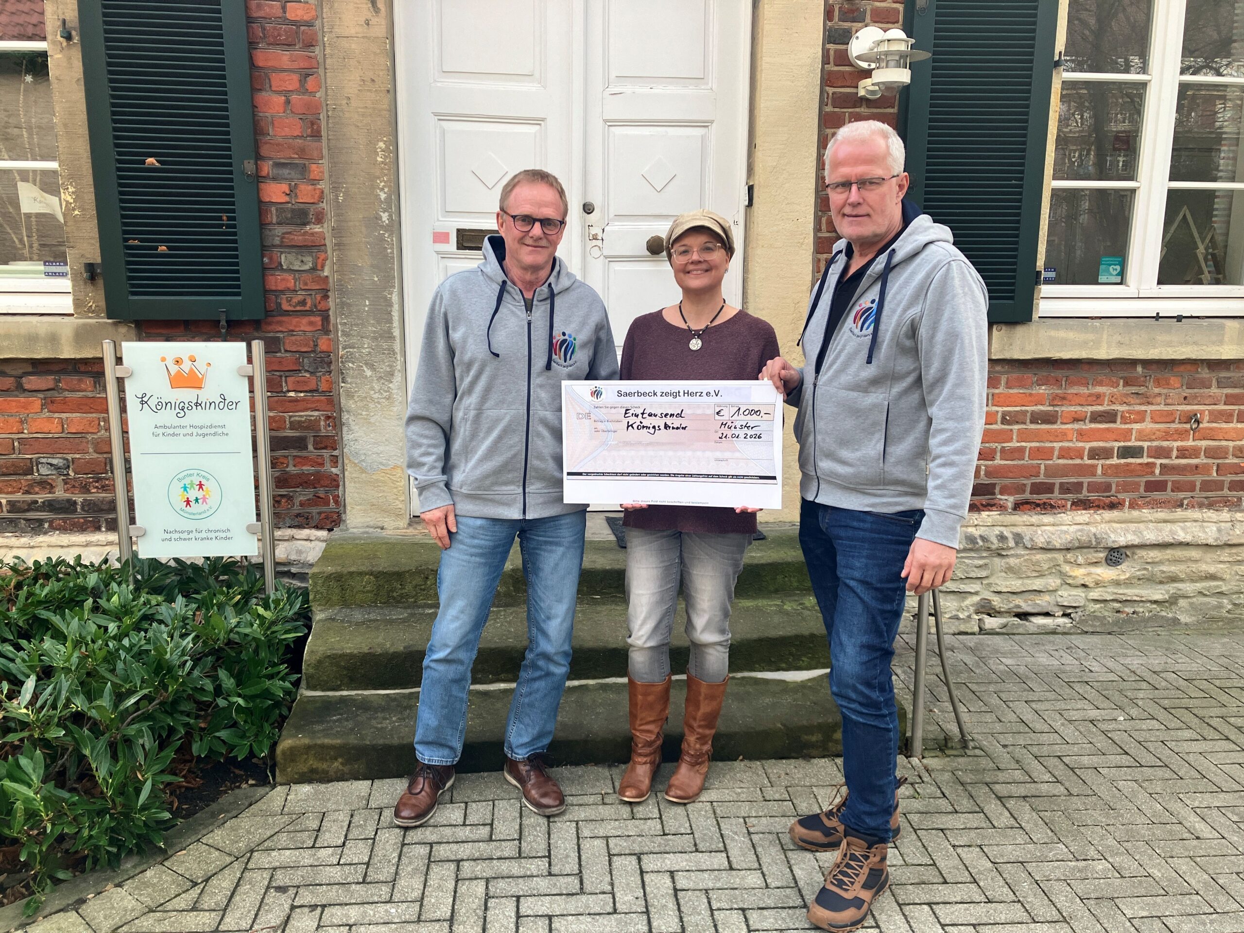1.000 Euro für das Kinderhospiz Königskinder – Saerbeck zeigt Herz e.V. spendet für Kinder, Jugendliche und ihre Familien
